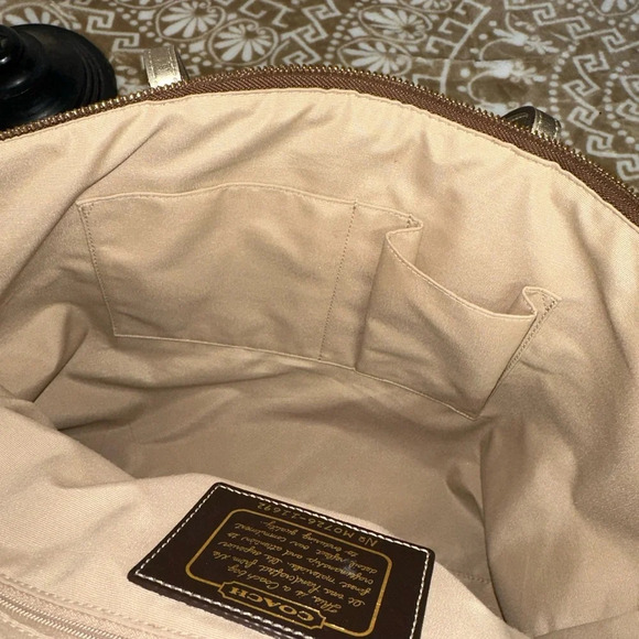 COACH TOTE M0726-11692 SIGNATURE PRINT CANVAS HAND BAG PURSE TAN DUST BAG - Picture 13 of 14